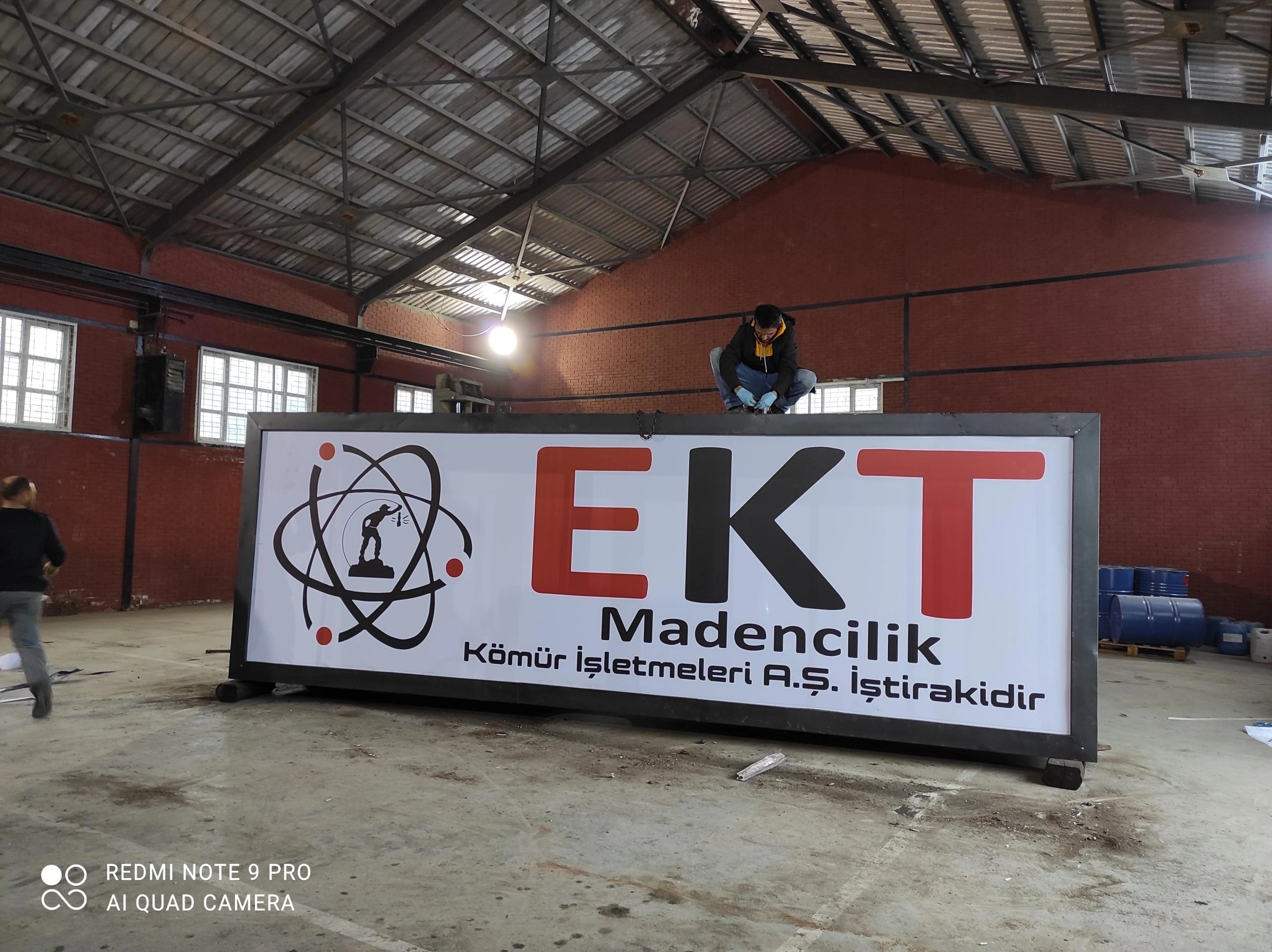 Ankara totem tabela örneği