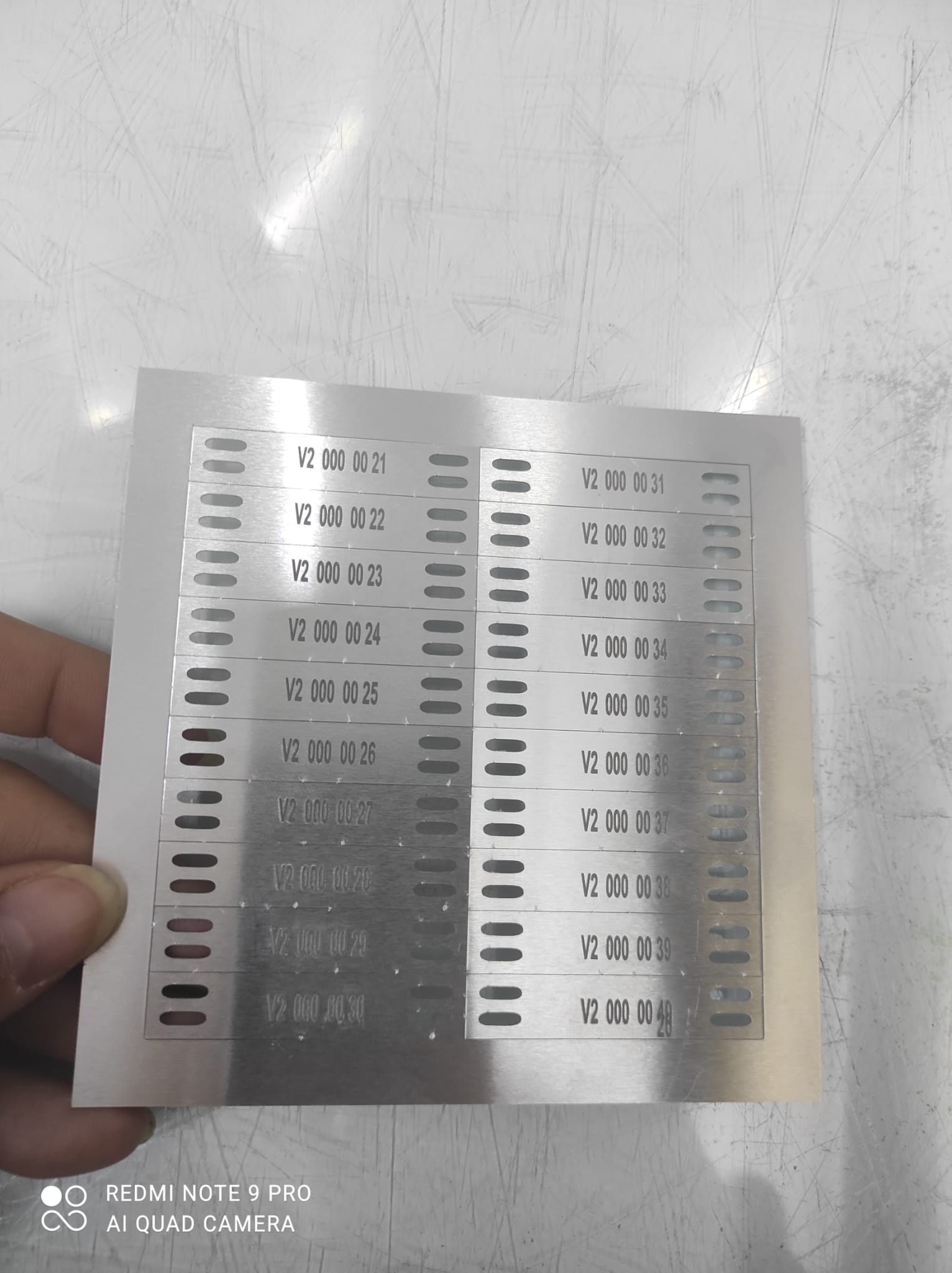 Ankara Paslanmaz Metal Kablo Etiket örneği