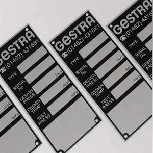 serigrafi metal etiket