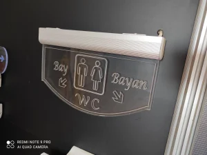 Pleksi Kapı Tabelası